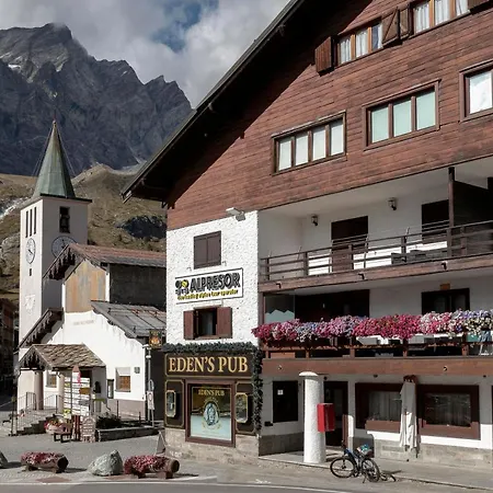 Francois Hot Tub & Location With Services Breuil-Cervinia