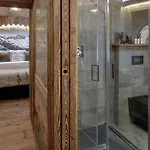 דירה Cervinia Francois - Private Hot Tub Terrace, Location *