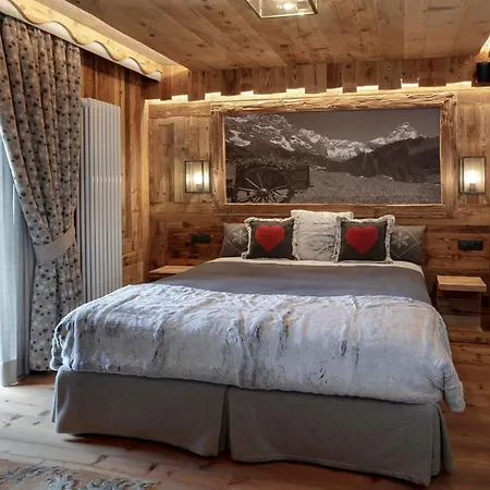 Appartamento Cervinia Francois - Private Hot Tub & Mountain View