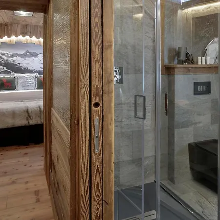 Apartamento Cervinia Francois - Private Hot Tub Terrace, Location *