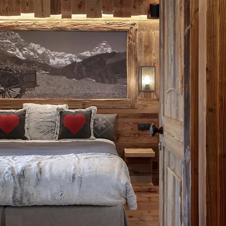 Cervinia Ski Apartment Francois - Private Hot Tub & Mountain View *